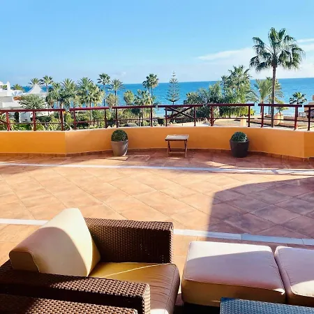 Lägenhet Superhosts Playa Vistas Al Mar Estepona