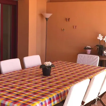 Superhosts Playa Vistas Al Mar Apartment Estepona