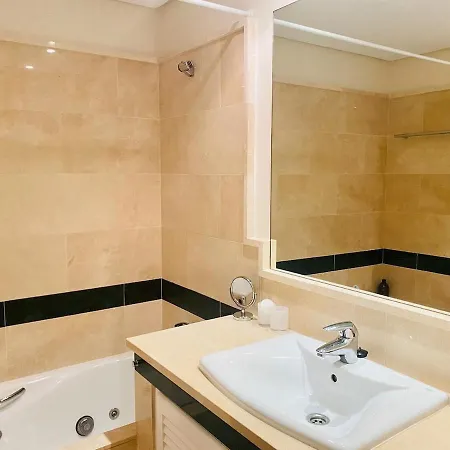 Апартаменты Superhosts Playa Vistas Al Mar Эстепона